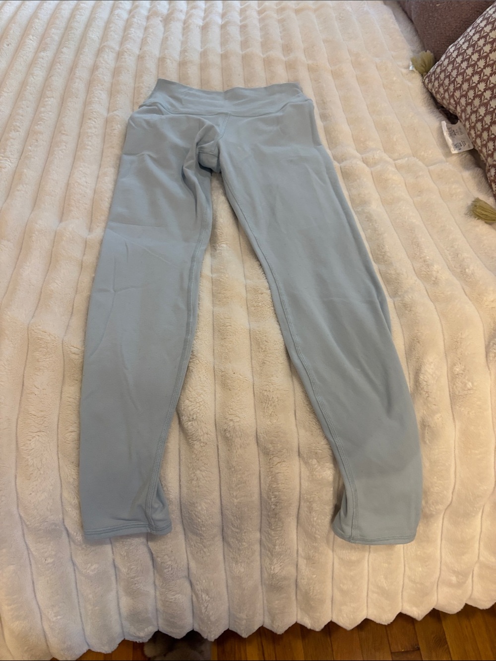 ALO Yoga Light Blue Leggings